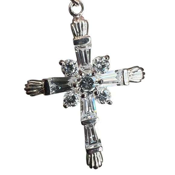 New Solid Sterling Silver 925 with Cubic Zirconia Stones Cross Pendant - Picture 3 of 6